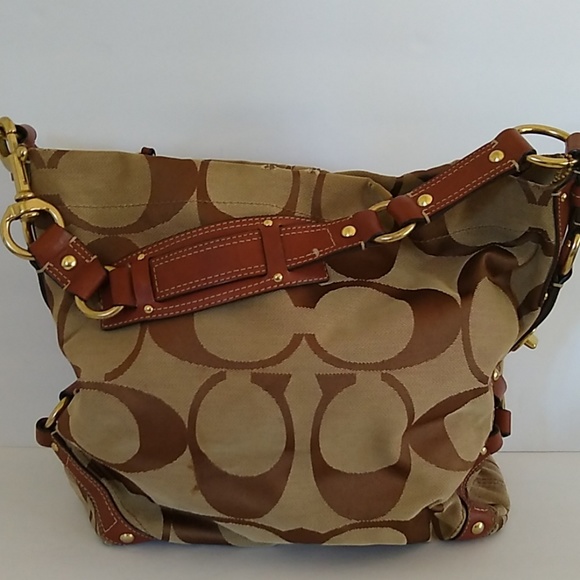 Coach Handbags - ❤️PRICE DROP!❤️Coach Jacguard Canvas Leather Hobo